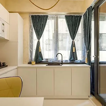 Szálloda Luxury George By R S Mamaia
